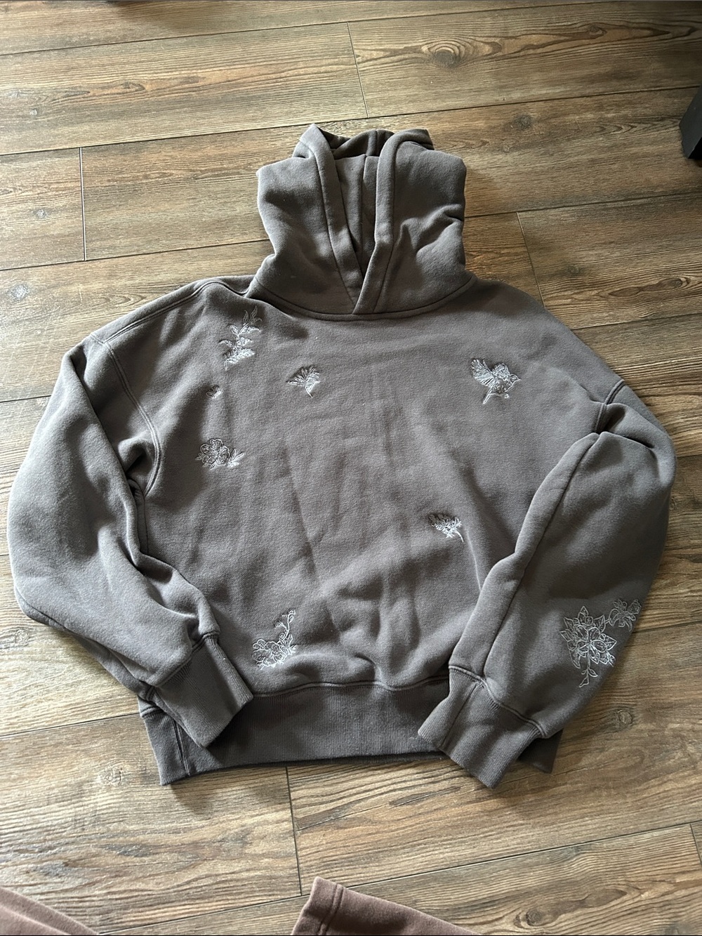 Abercrombie Embroidered Pull Over